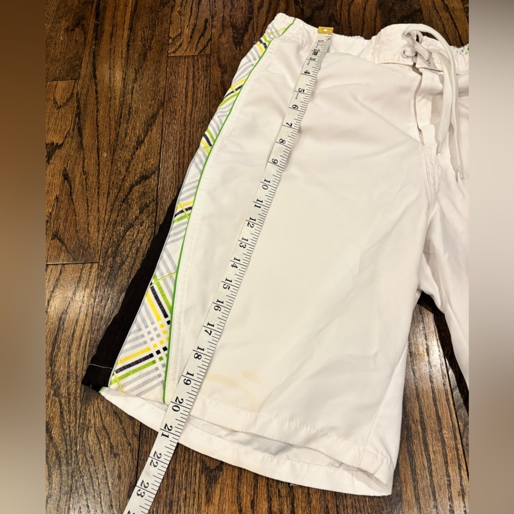 Joe Boxer White and Green bathing suit size medium - Picture 2 of 5